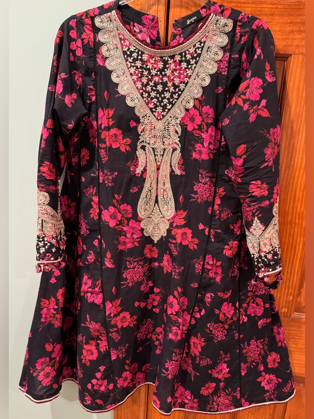 Embroidered Floral Co Ord Set